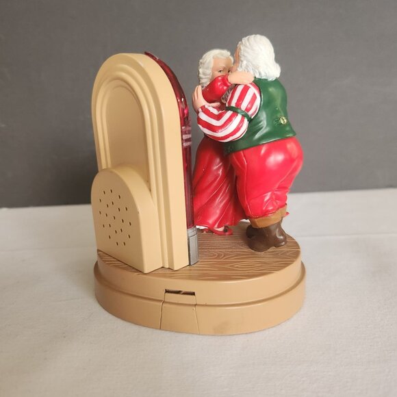 Santa Best Christmas Eve Musical Ornament Centerpiece - Plays Jingle Bell Rock - Picture 3 of 12